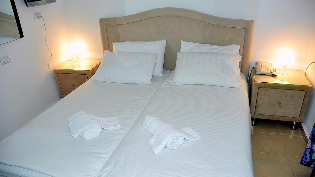 Glatt Eden Hotel Tiberias Exterior photo
